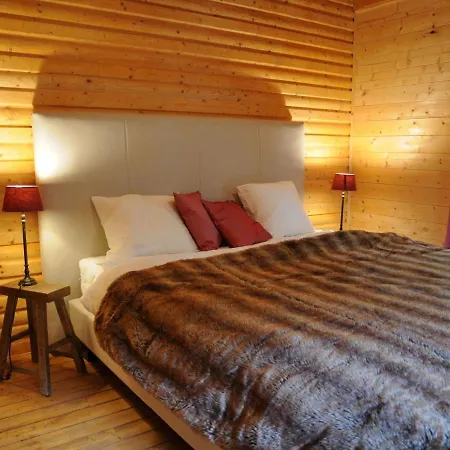 Spacious Chalet Located At * Bomal